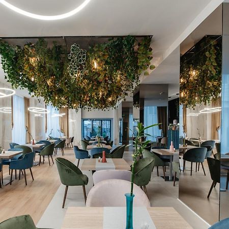 Hotel Clipa Drobeta Turnu Severin Eksteriør billede