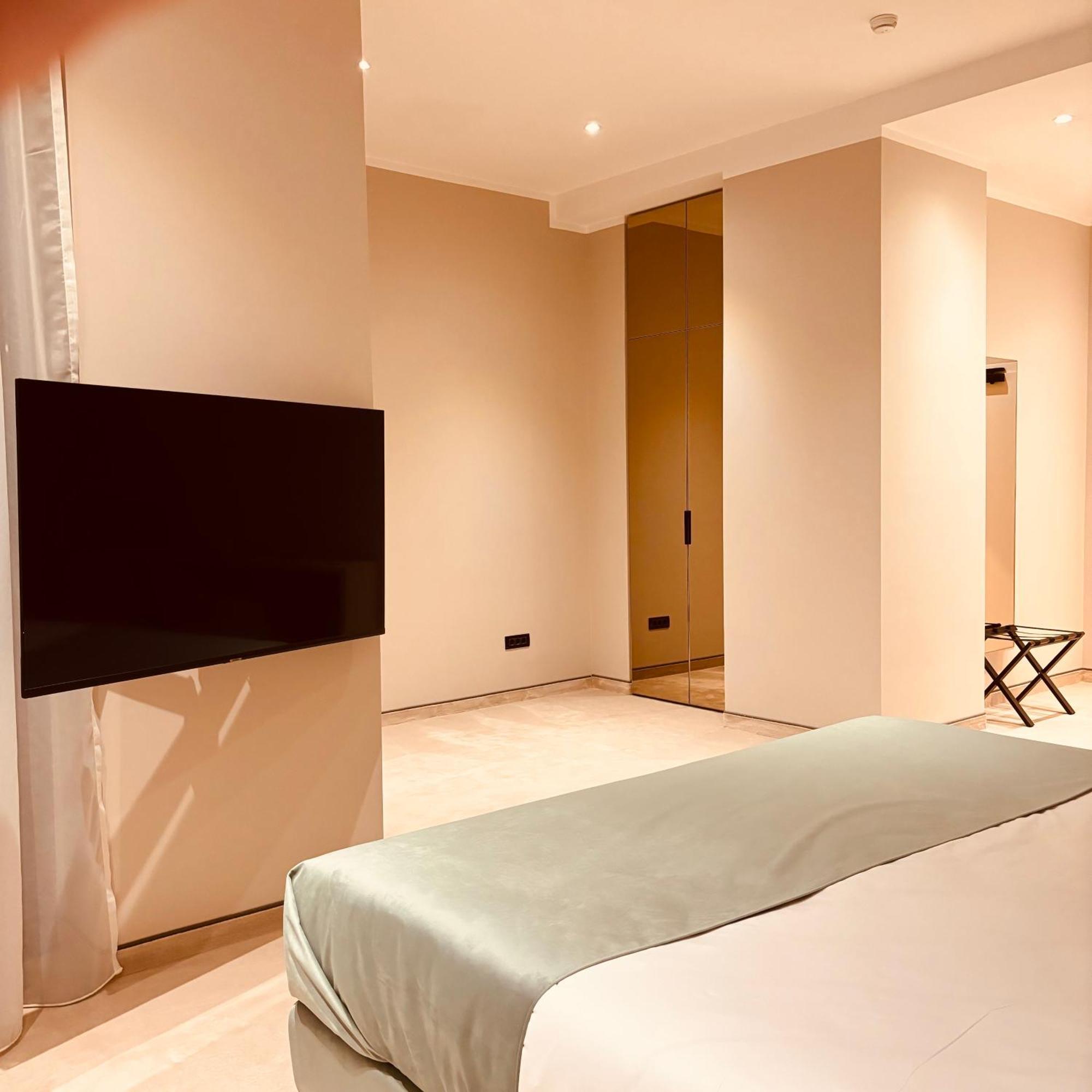 Hotel Clipa Drobeta Turnu Severin Eksteriør billede